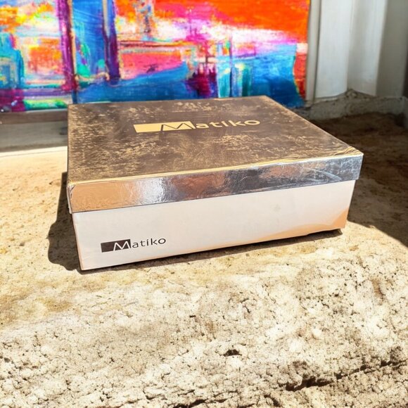 Matiko Silver Mirror Metallic Block Heel Ankle Boots Size 36 US 6 NIB - Picture 6 of 6